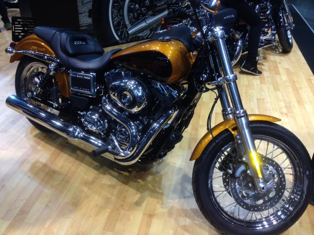 H-D