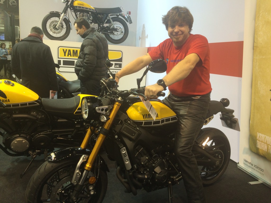 Za to Yamaha jej tam dala :-)